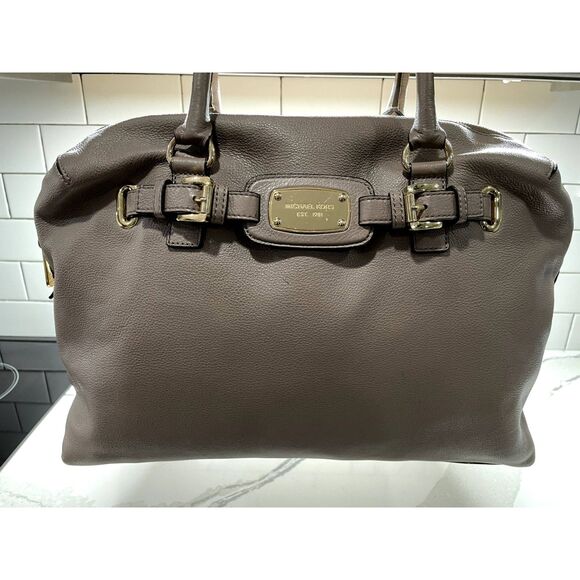 Michael Kors Luggage Hamilton Weekender Duffle, Beige Taupe - Picture 12 of 16